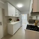 Mhouse Lease 3br Sea & Center *